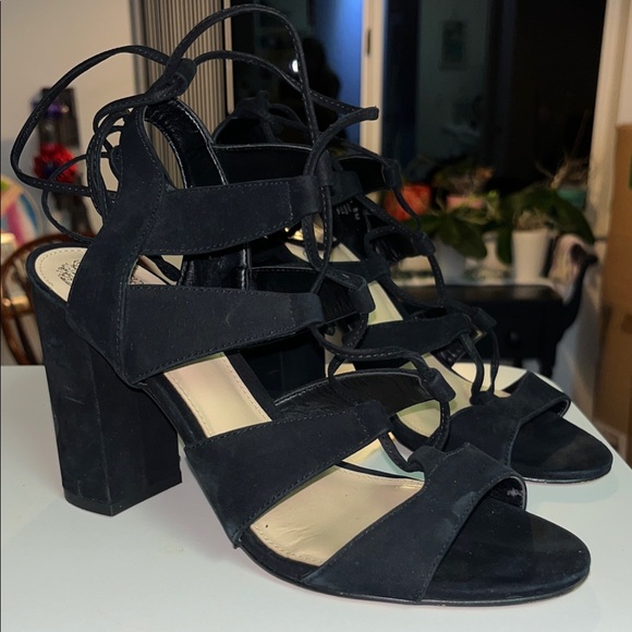 Vince Camuto Shoes - Vince Camuto Chic Black Strappy Block 4’  Heels Size 8